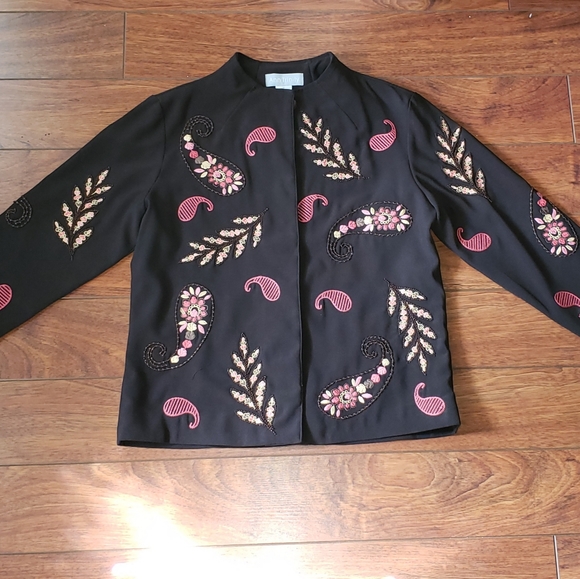 Blazer & Dress Pants Suit - Picture 2 of 4